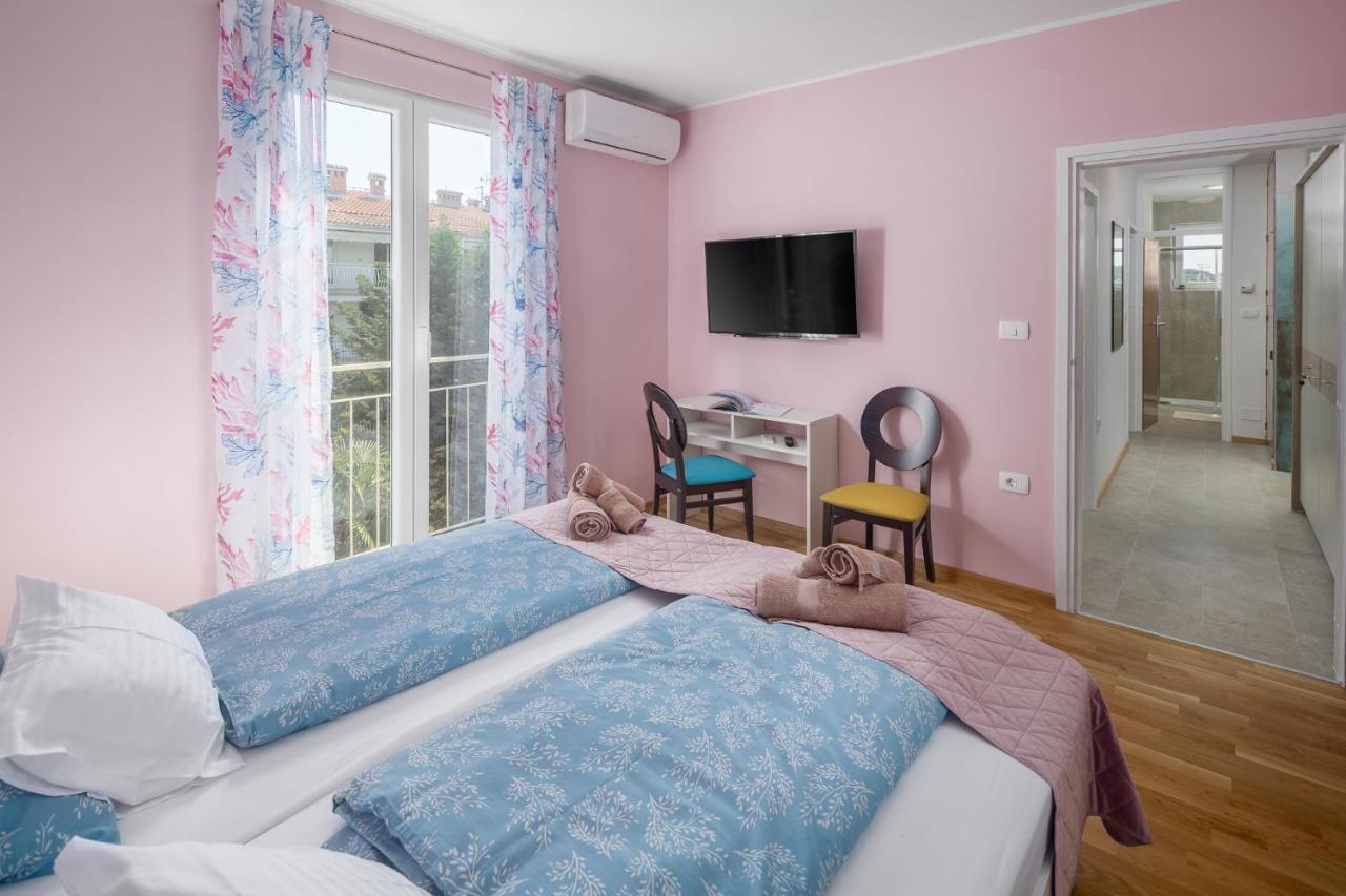 Bellavista With Amazing View Apartment Poreč
